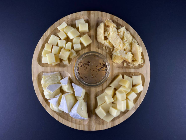 Классическая сырная тарелка