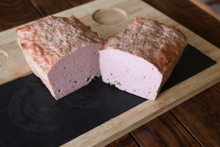 Колбаса «Колбасный хлеб пикантный» без оболочки