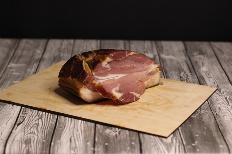 Сало копчённое домашнего приготовления